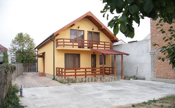 Vila Korona Satu Mare Ngoại thất bức ảnh